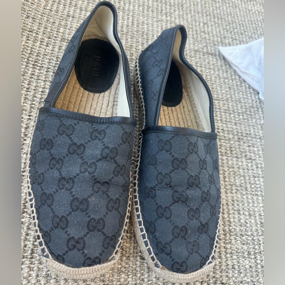 Gucci navy espadrilles. ORIGINAL. Perfect conditions.
